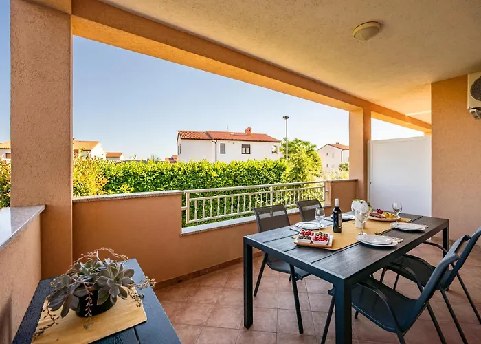 Apartment Casa Serena Pula