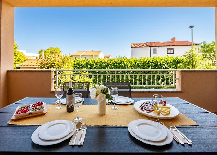 Casa Serena 아파트 풀라