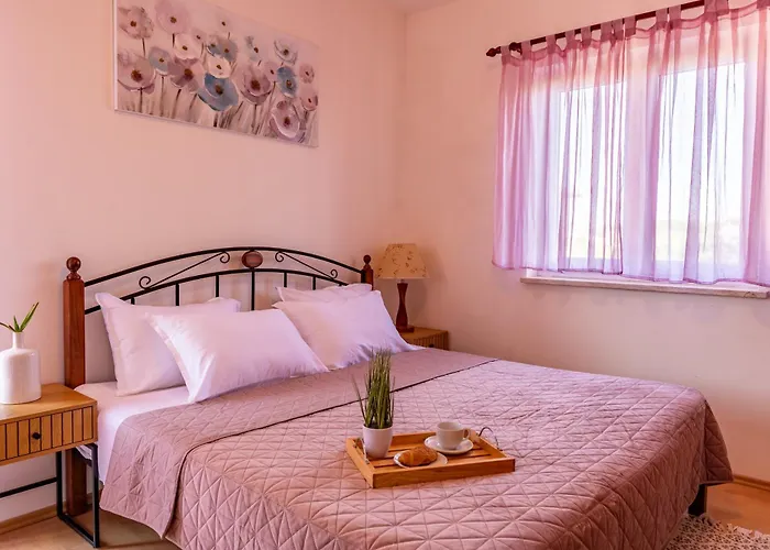 Casa Serena * 풀라